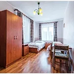 Bed & Breakfast Kompleks Noclegowy Warka