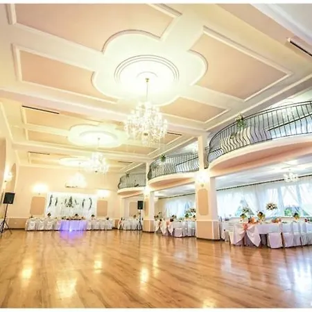 Kompleks Noclegowy فندق مبيت وإفطار 3*