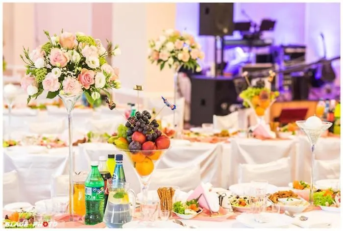 Kompleks Noclegowy Bed & Breakfast 3*