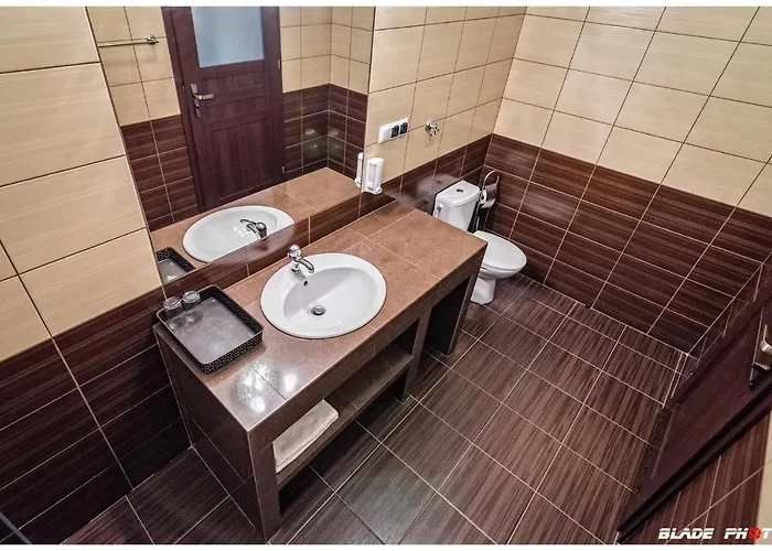 Kompleks Noclegowy Bed & Breakfast 3*