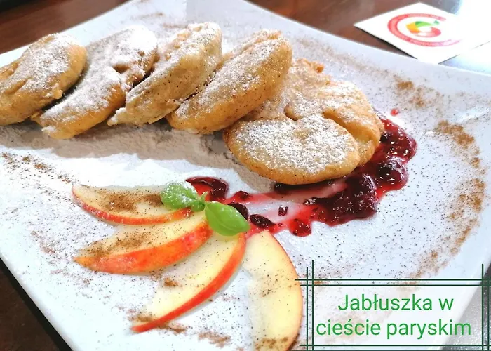 Kompleks Noclegowy Nocleg ze śniadaniem 3*